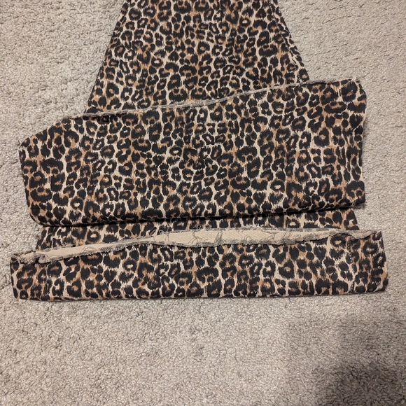 We The Free- Leopard "Float On" Bell bottoms size 31 GUC - Picture 5 of 12